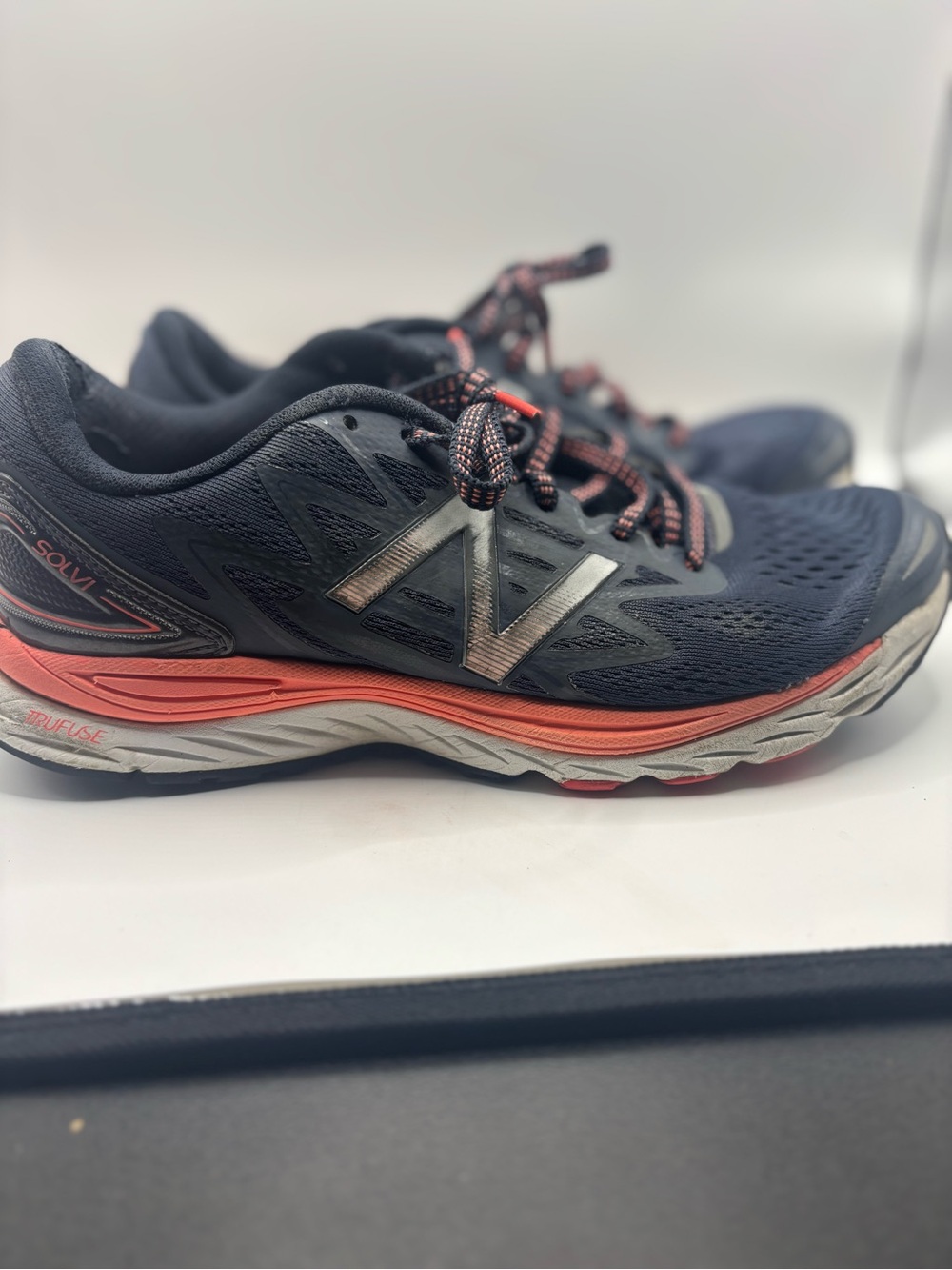 New Balance Women's Navy and Coral Athletic Running Sneakers